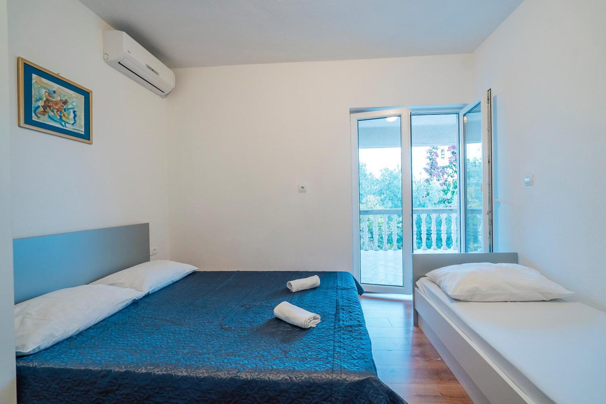 Apt White Idyll, 3 Bedrooms, 3 Bathrooms, Terrace Apt Promajna Exterior foto